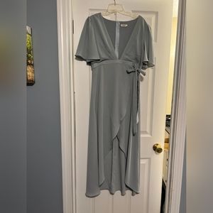 Essue Dress